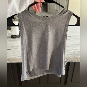 Lululemon cropped tank